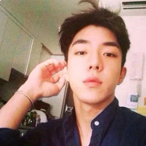 绅度轻奢男装店铺