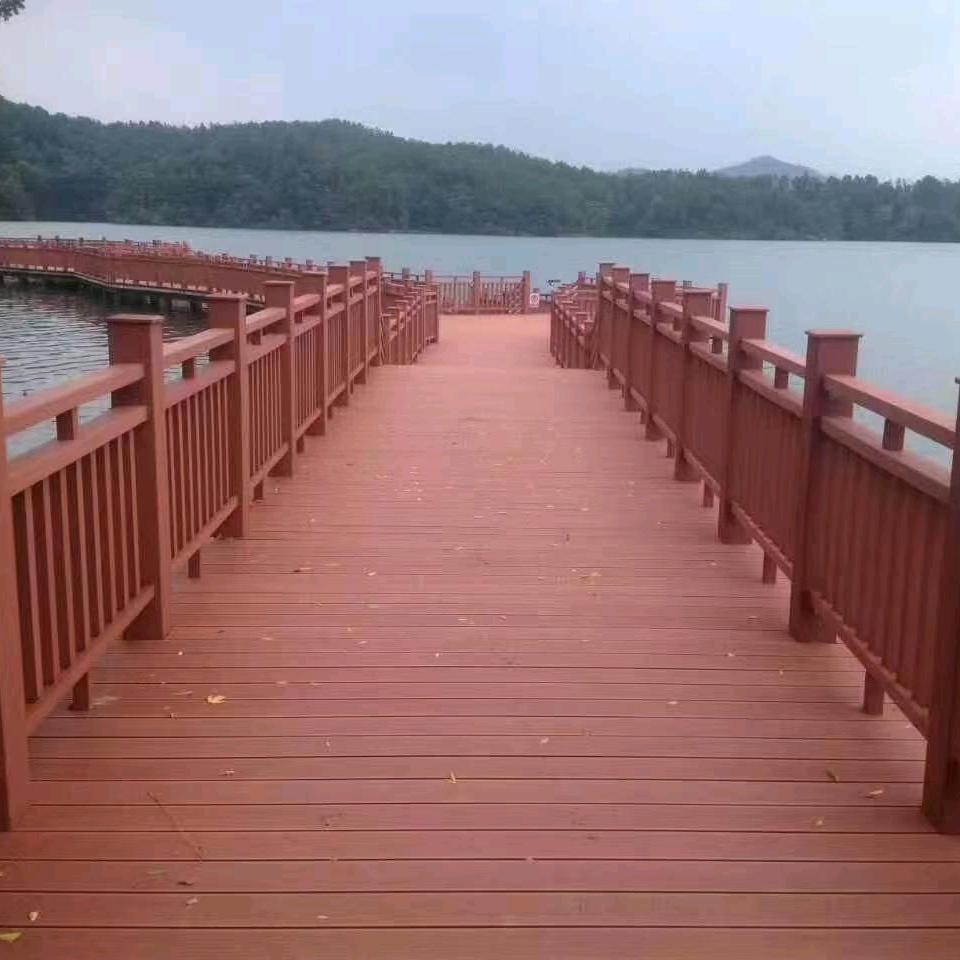 新疆塑木厂家批发