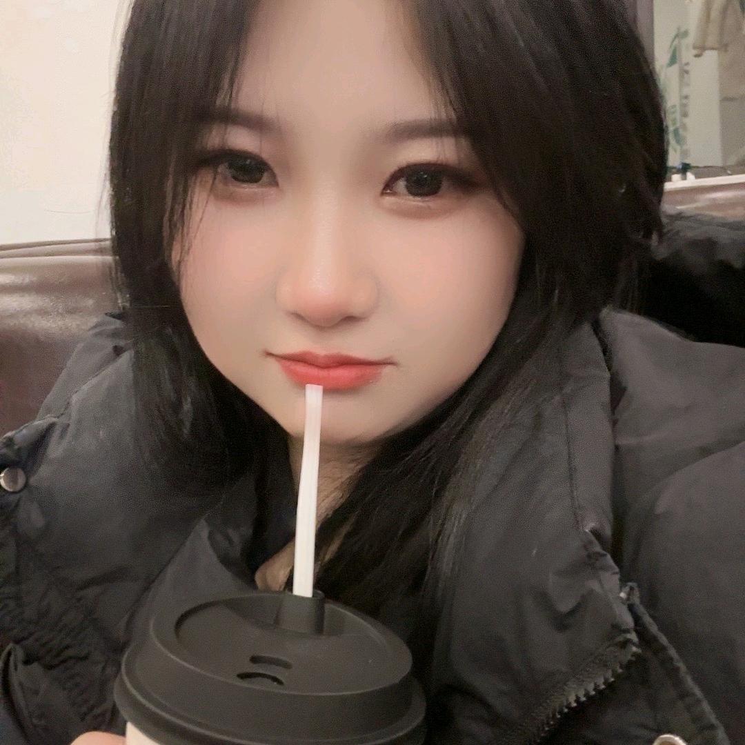 姓田名小婷婷