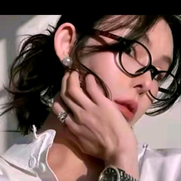 侯點點-穿搭优选