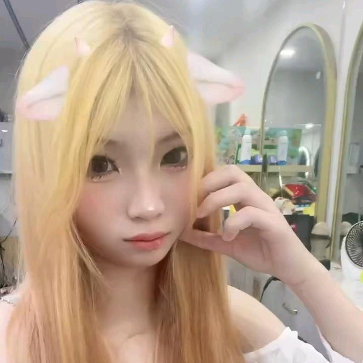小V  ⁸⁰⁹⁰