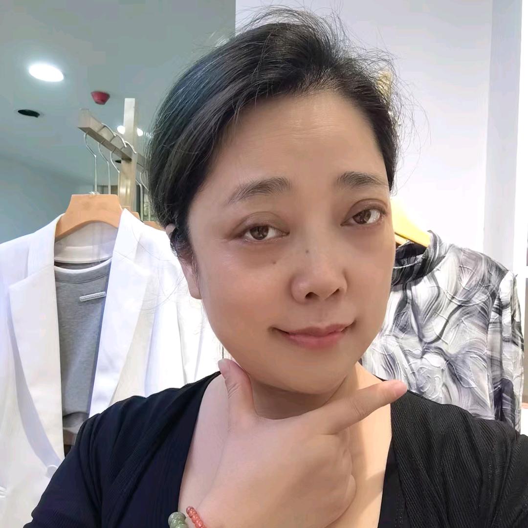 玲姐-变美路上的心得分享者