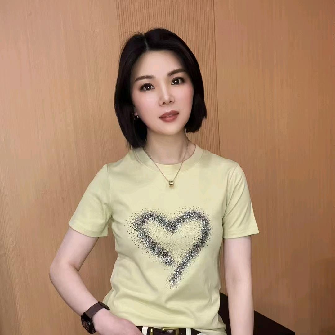 源本服饰