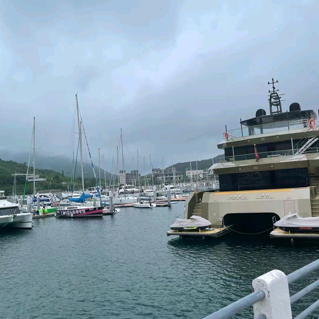 海白😘😘🎶🎶🍂