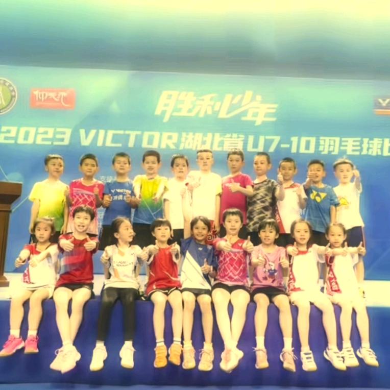 𝑶𝒍𝒊𝒗𝒊𝒂🦋