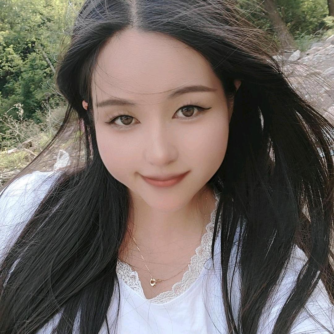 依旧小姿态