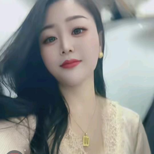 菲菲俬（💌）聊
