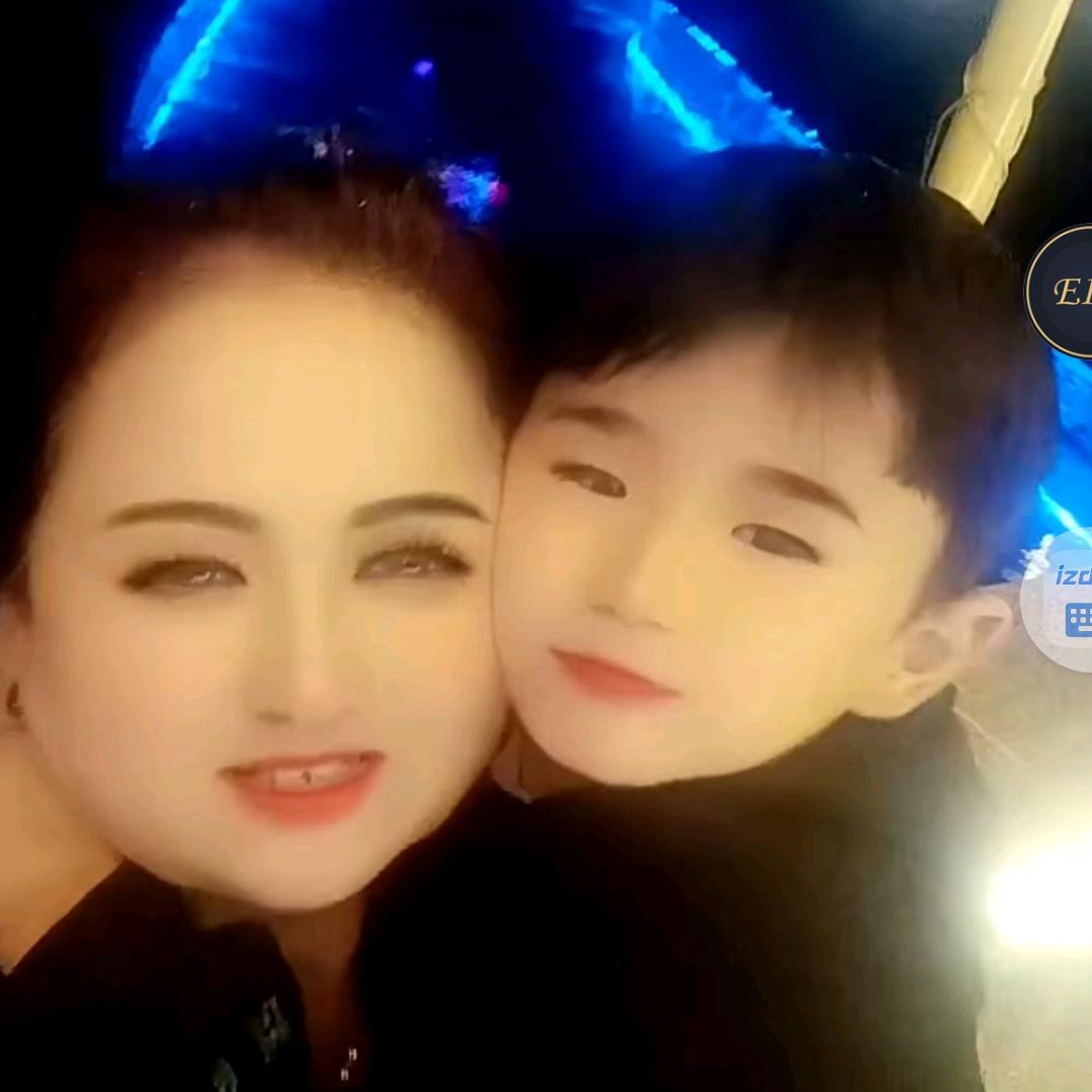 阿依加马丽·吾斯曼