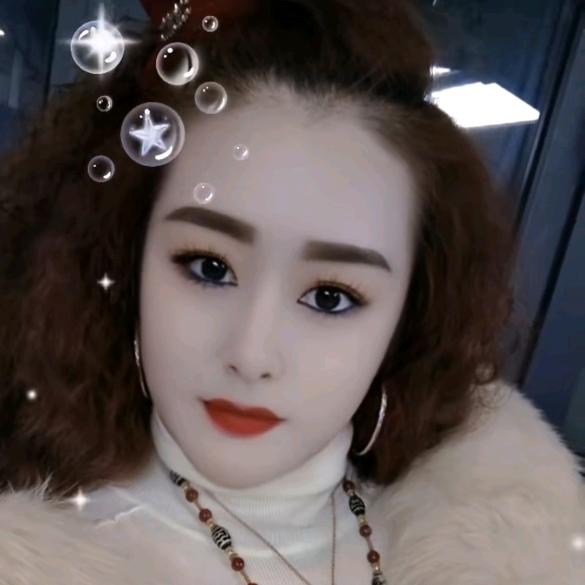 简单快乐的女人