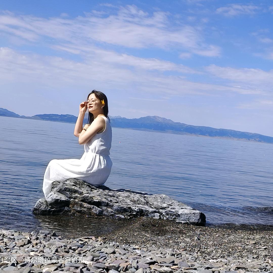 与赛里木湖有约