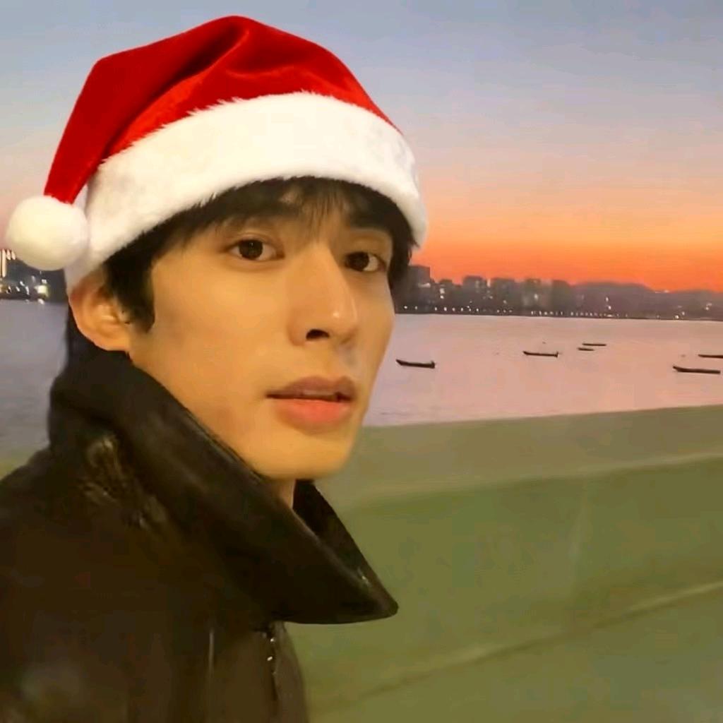 小袋超人（被解解饭撒蒜鸟）