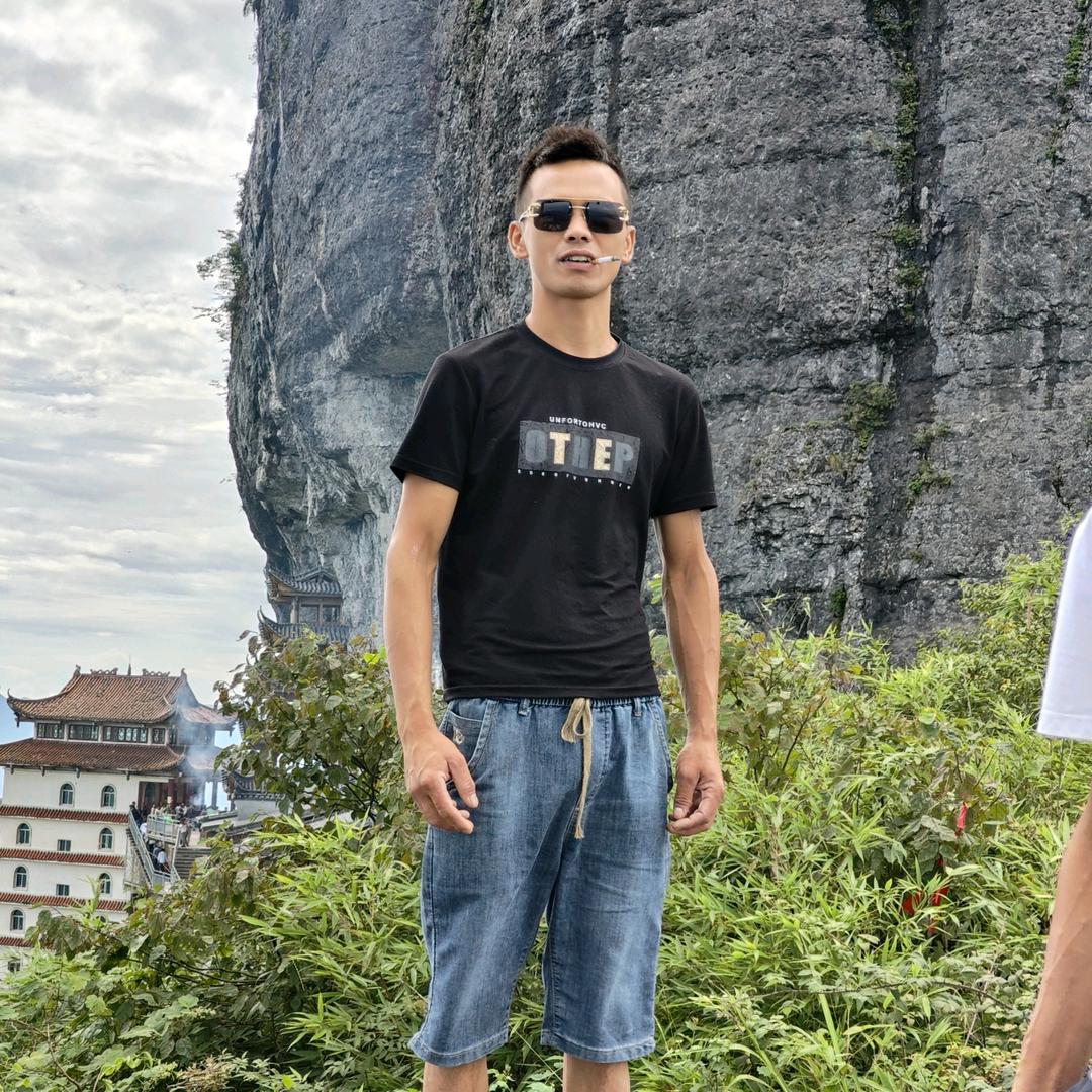 地地道道的农民