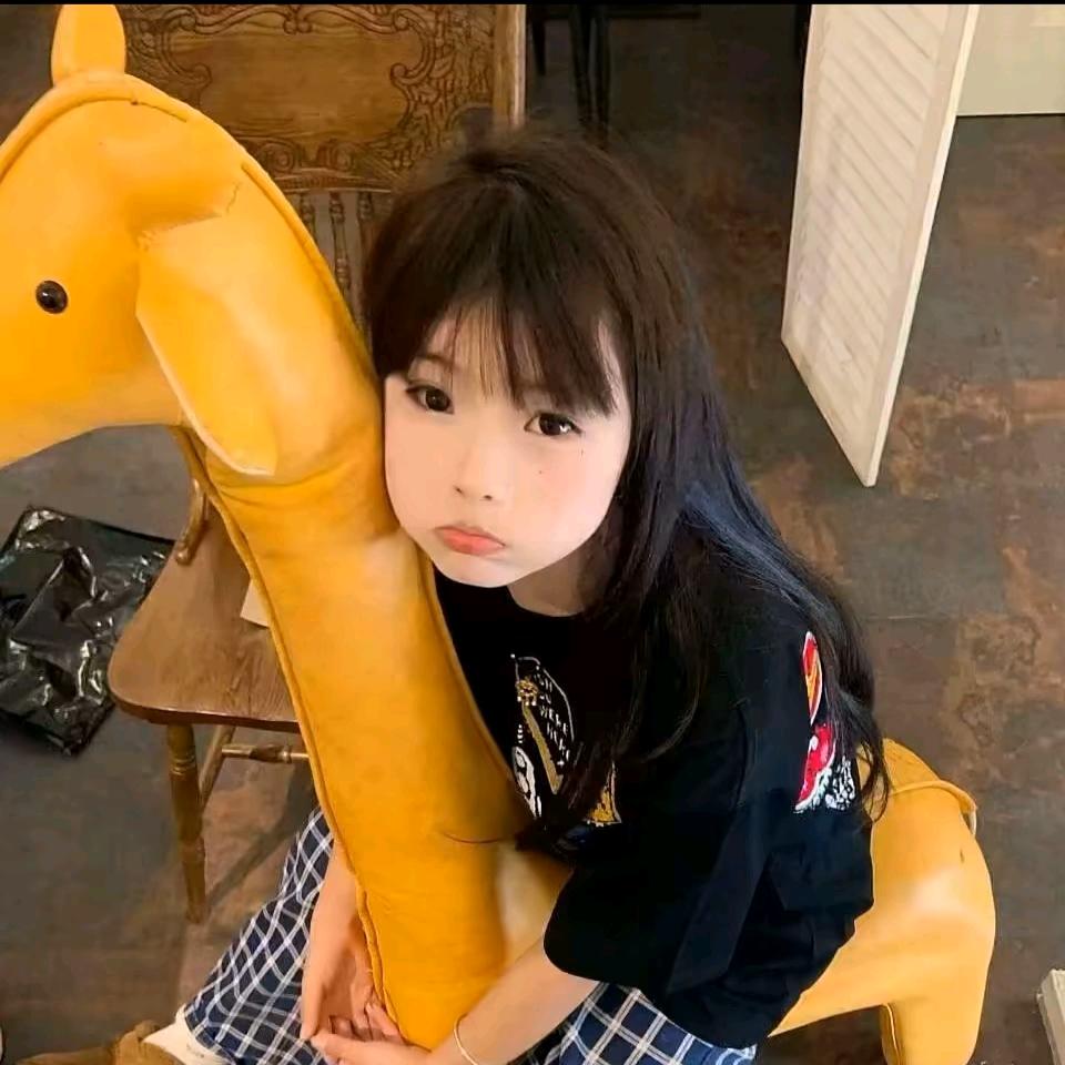 4545