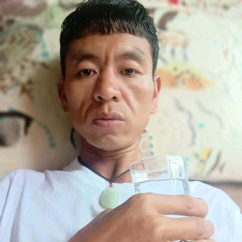等你陪我看雪