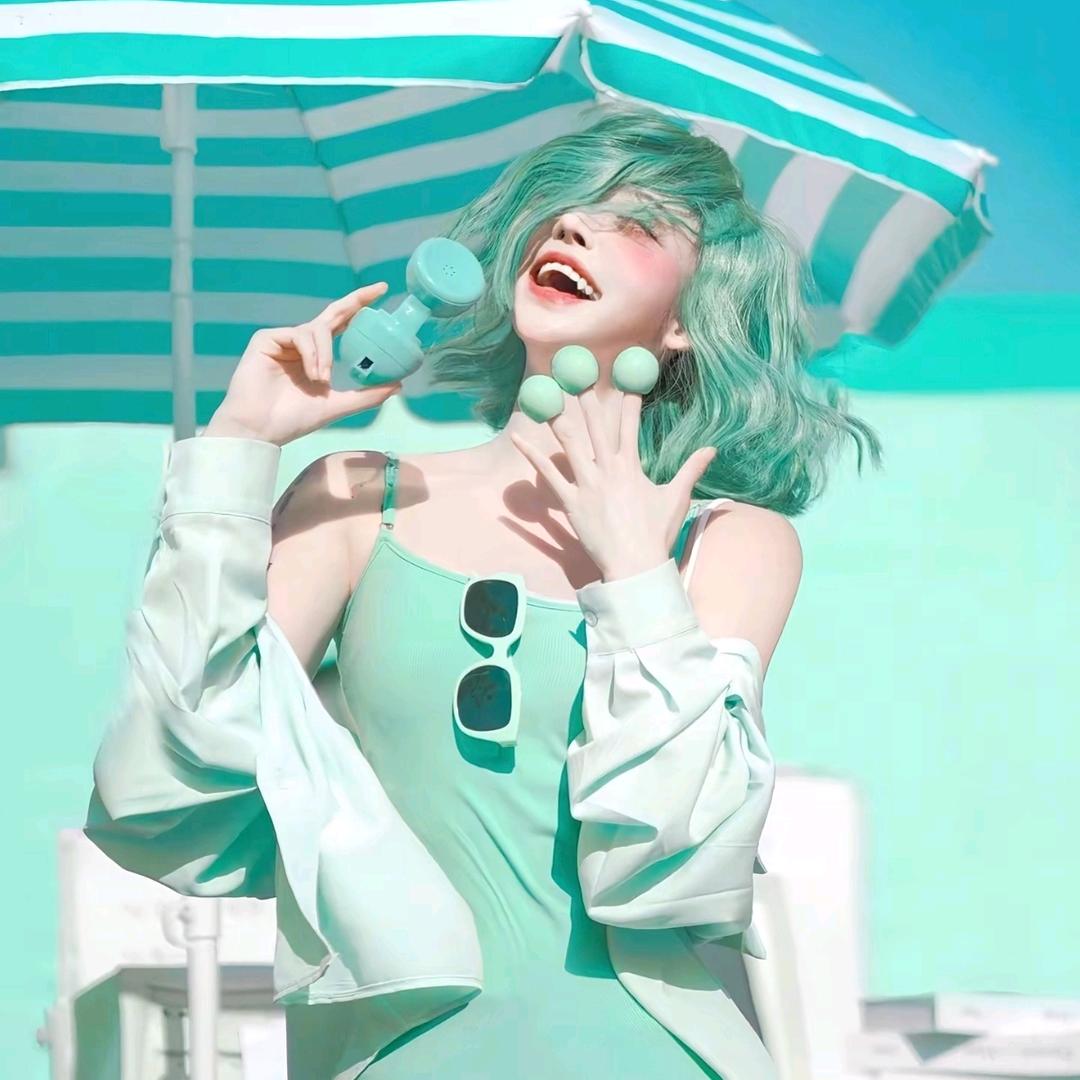 阿蕊爱吃西柚