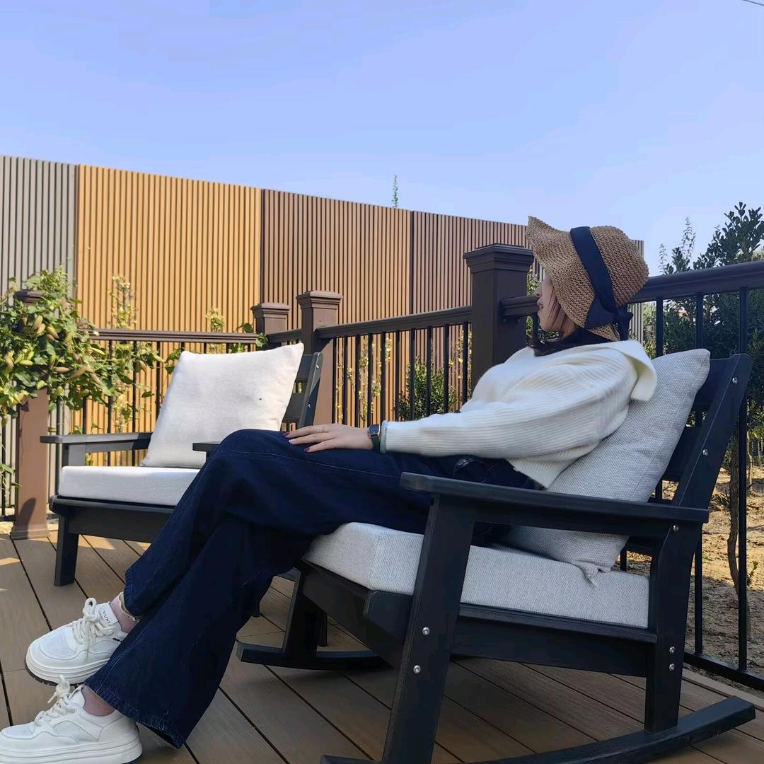 塑木厂家（且美且独立）