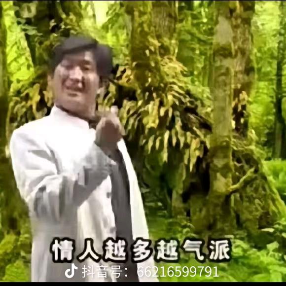 竹子鼠鼠_竹墨（尸体版）