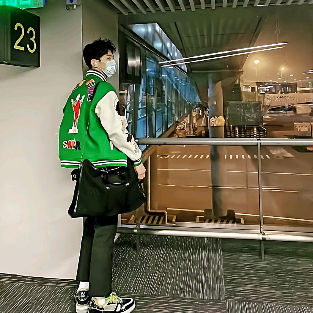 轻语未央