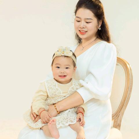 海芹♡(❀ฺ•㉨•❀ฺ)♡带娃中