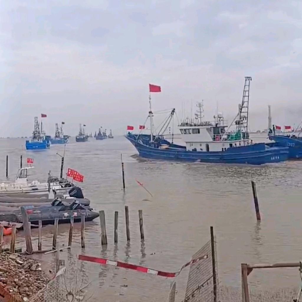 黄骅南排河码头娜姐海鲜