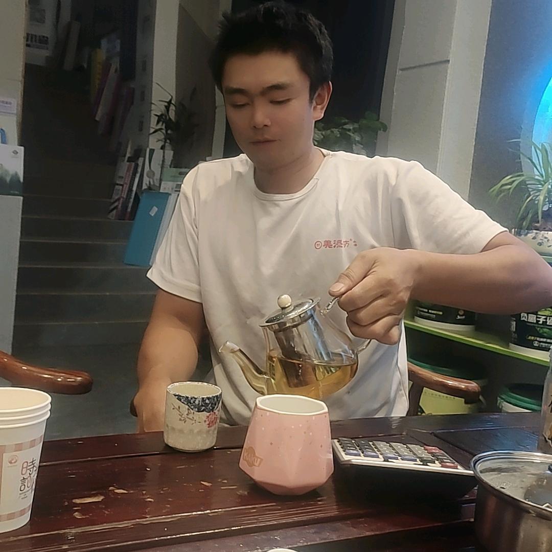 弥渡王力建材葛五哥