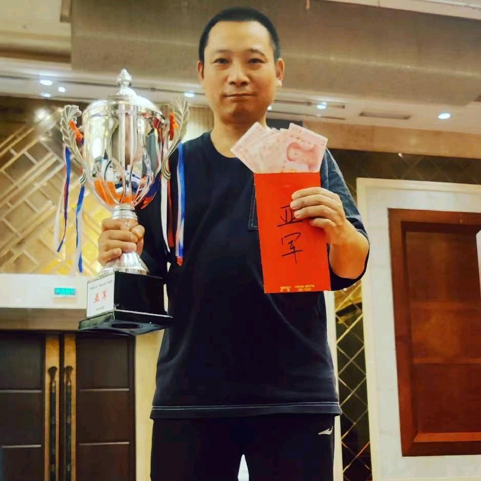 重庆彭彭_教直播短视频-招合伙人