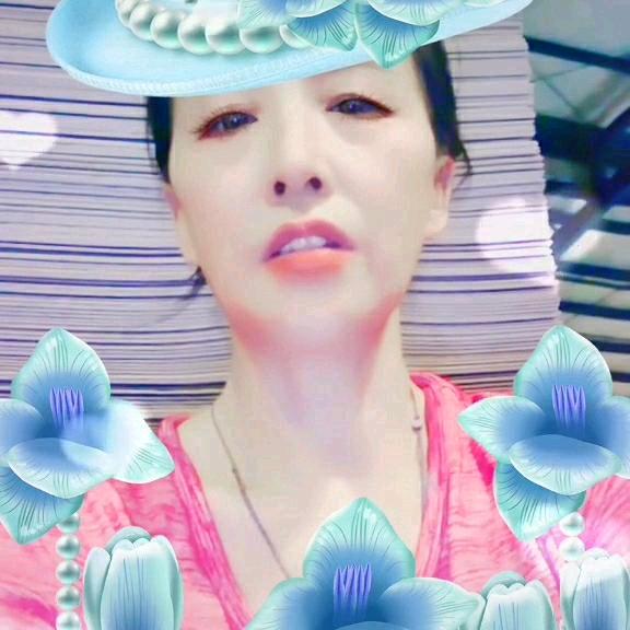 黄万琼开开心心每一天