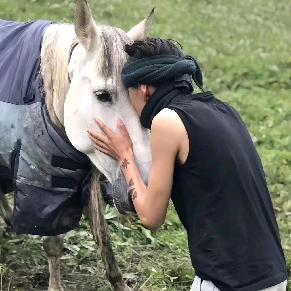 ࿐བྷོཊ🇹🇩