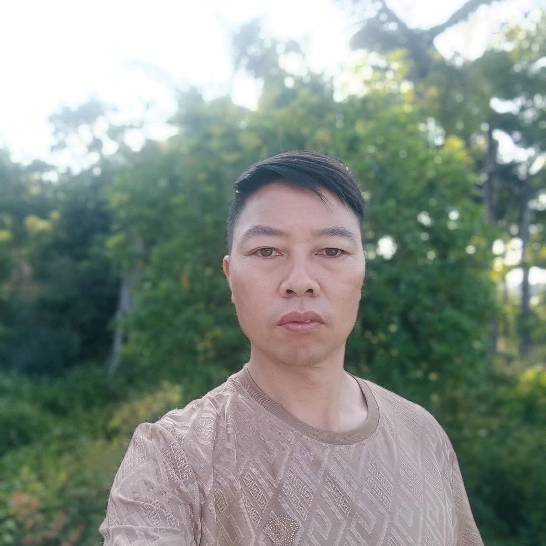 明哥(🎤首播筹备中。)