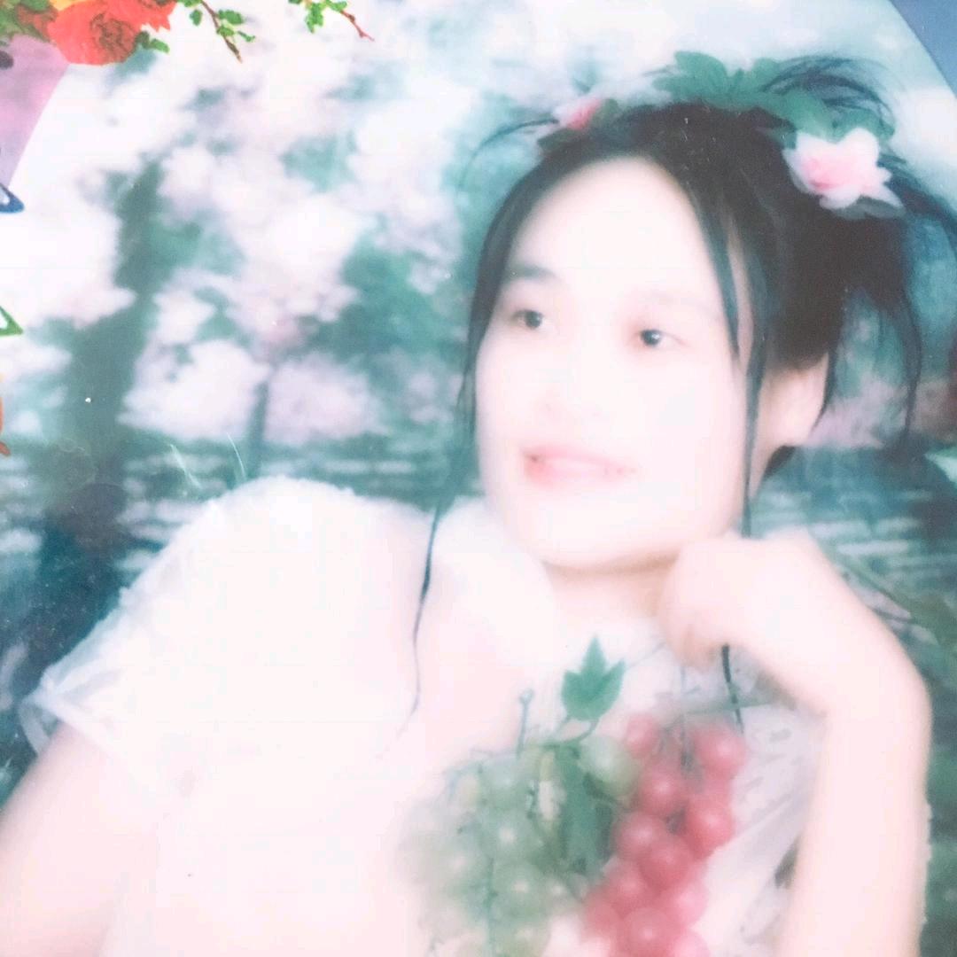 淘气美女