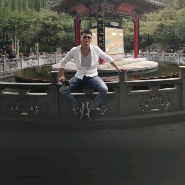 宝龙