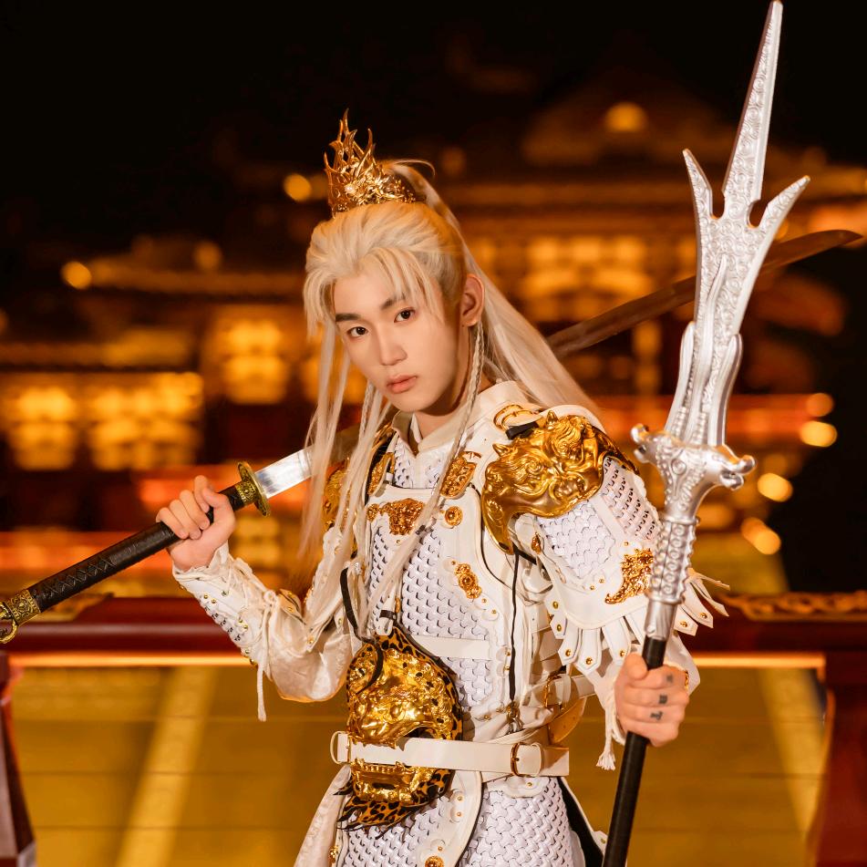 阿涛（汉服版）