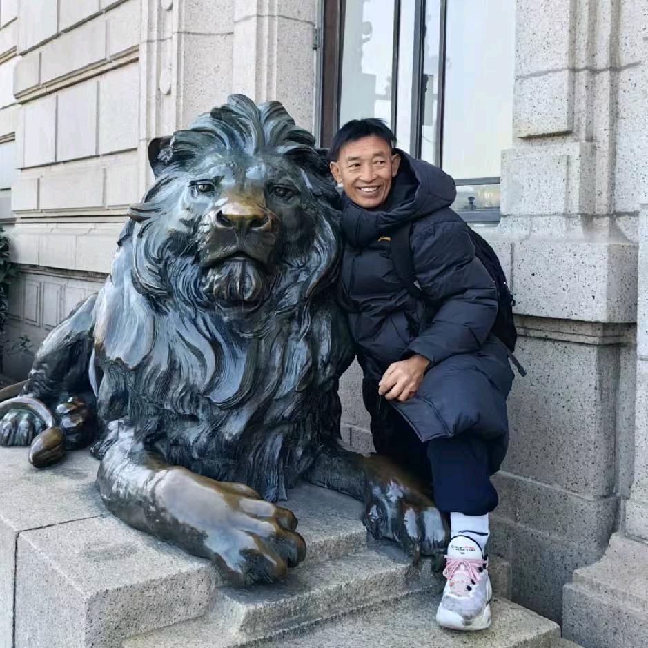 🏀玄冰铁男🏀