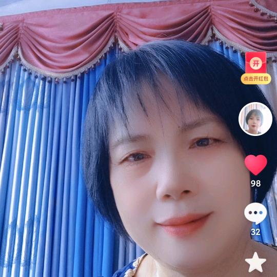 用户1886185471348明珠窗帘店