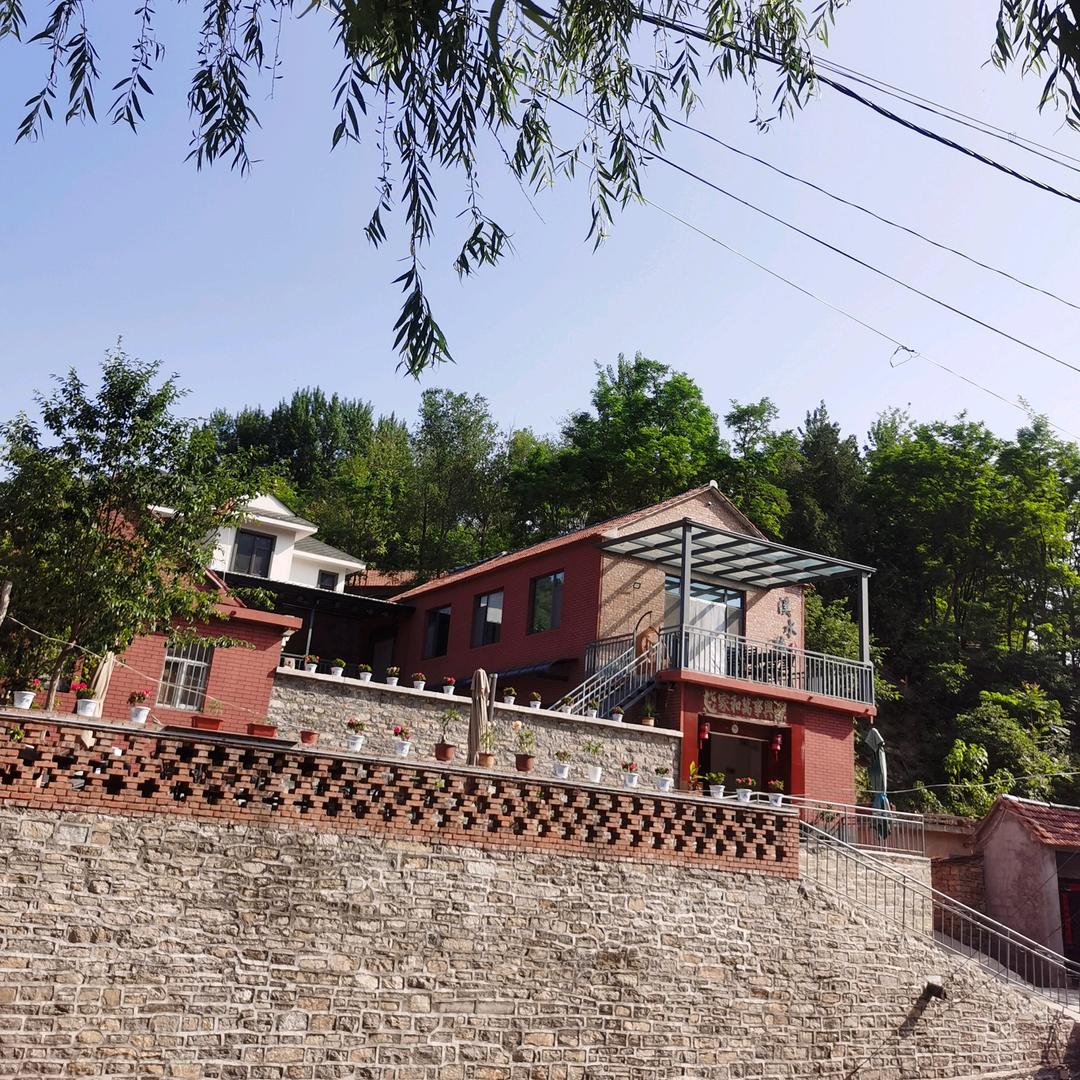 淄博东东峪村民宿小霞