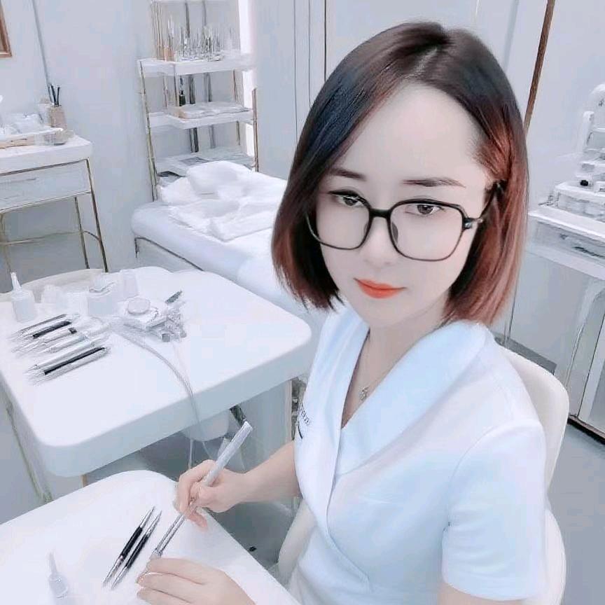 嘉嘉美学设计