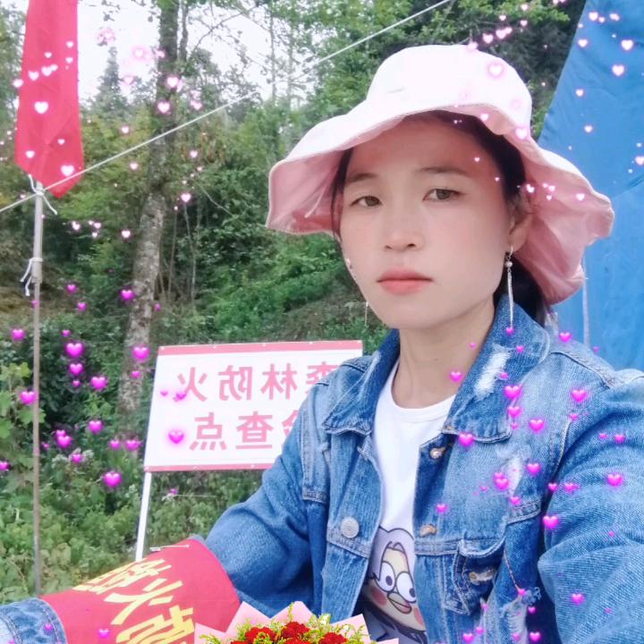 佳佳