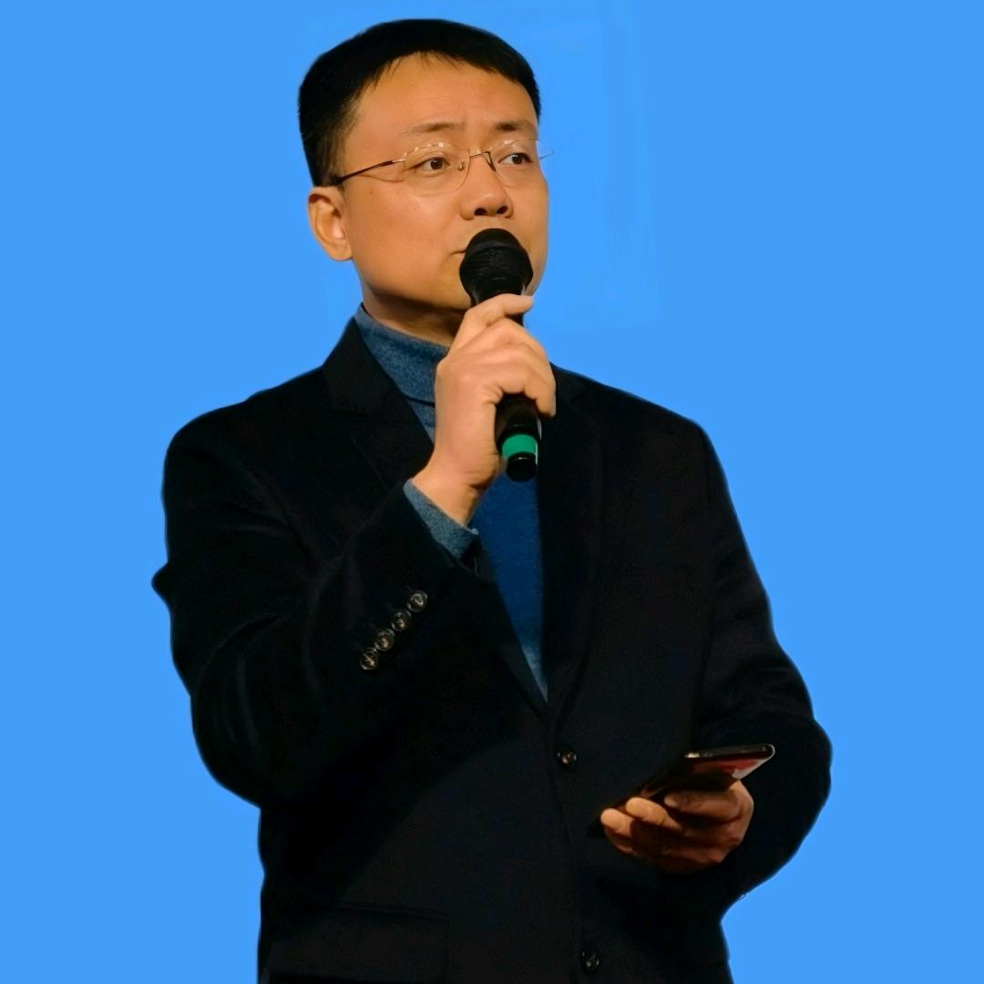 道德与法主持人～倾听心声～解决问题
