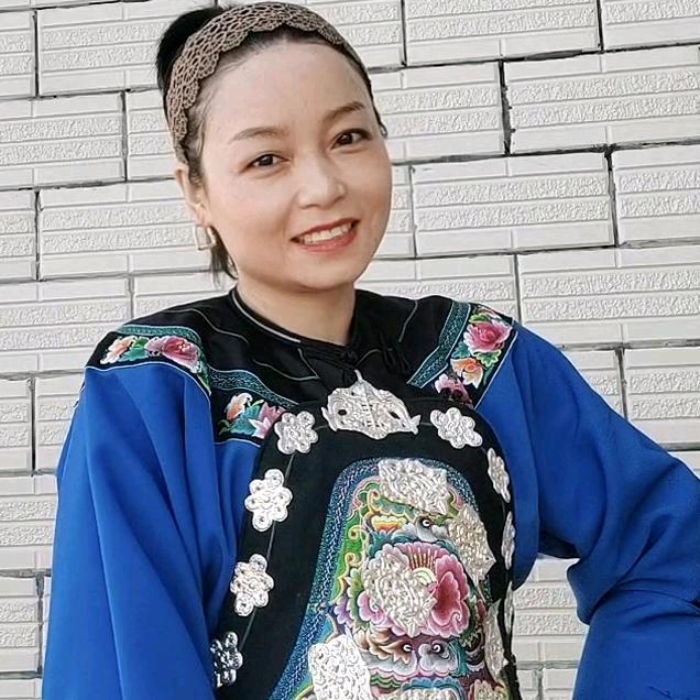 农村苗妹