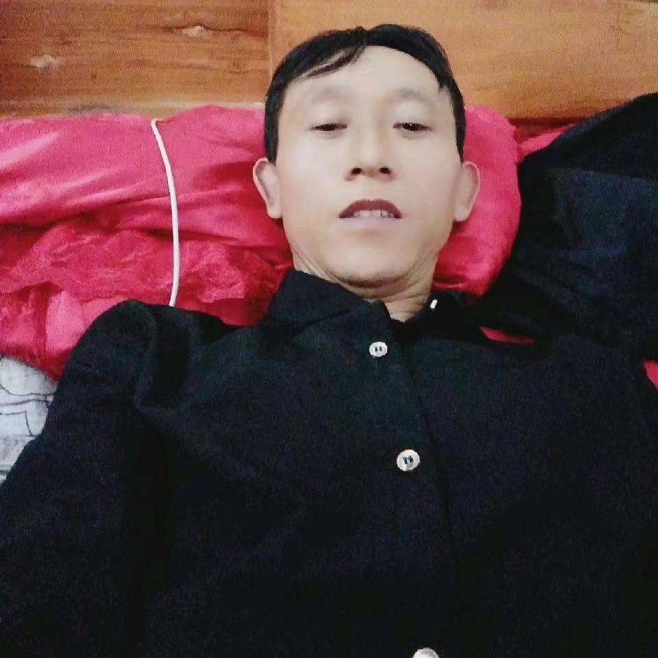 云南小哥