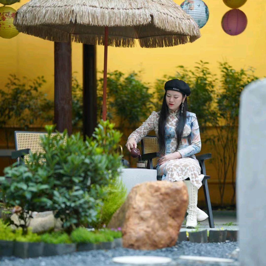 长沙餐饮民宿掌柜荟小姐