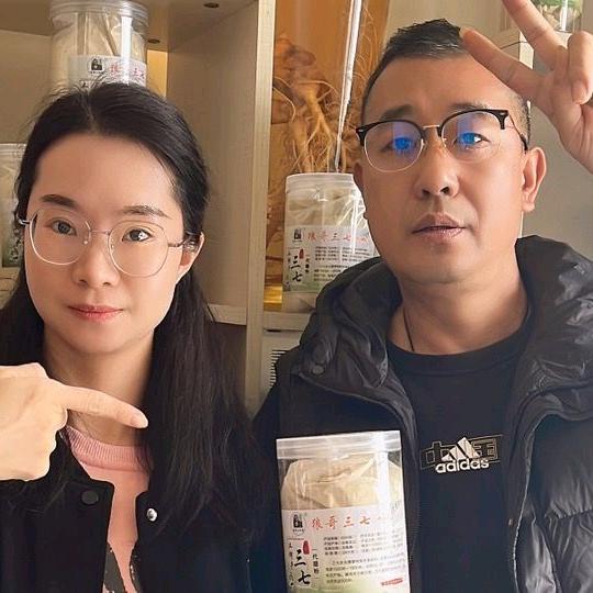 狼哥三七（狼哥侄女）小号