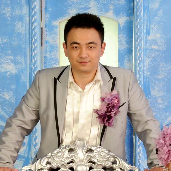 卖核弹的大男孩