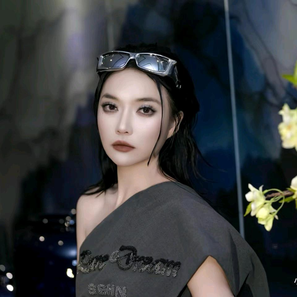 广州十三行女装折扣店