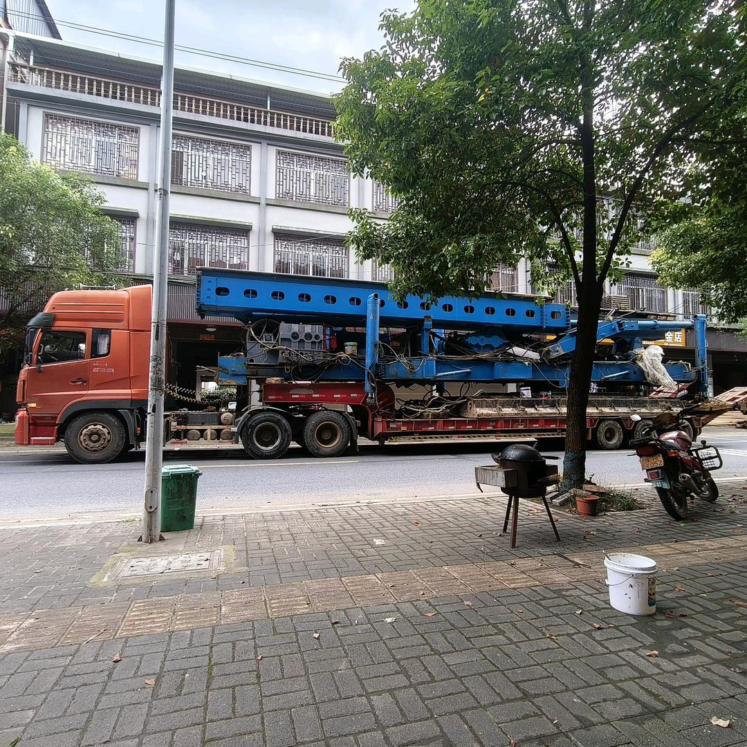 帅得不明显13511152876