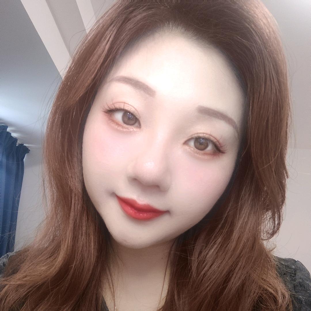 石基女Tony赖垚垚