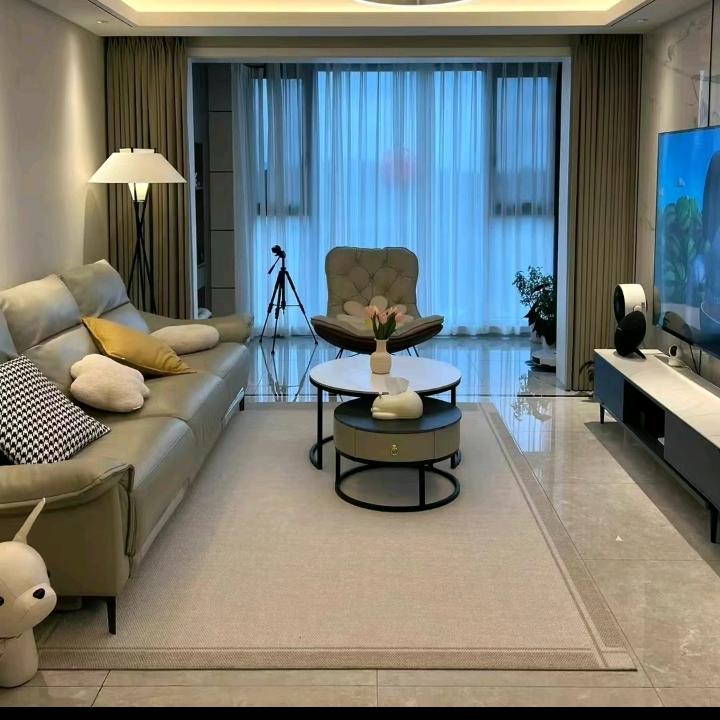 罗定装修团队何先森