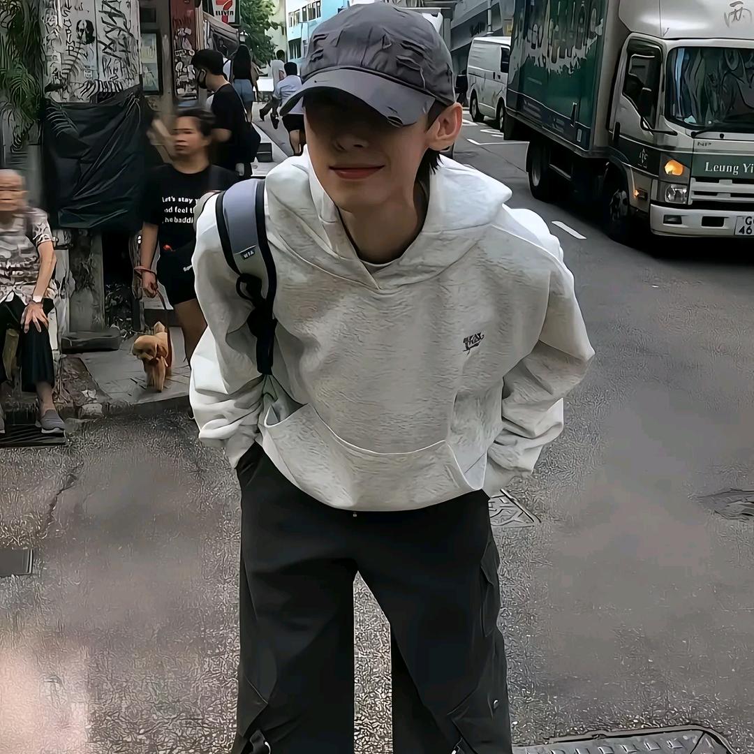 摸会鱼.