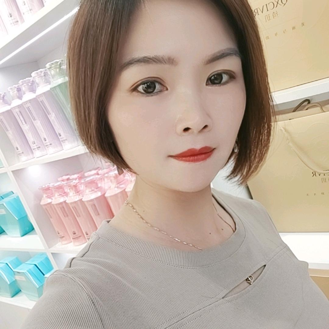 王艳@