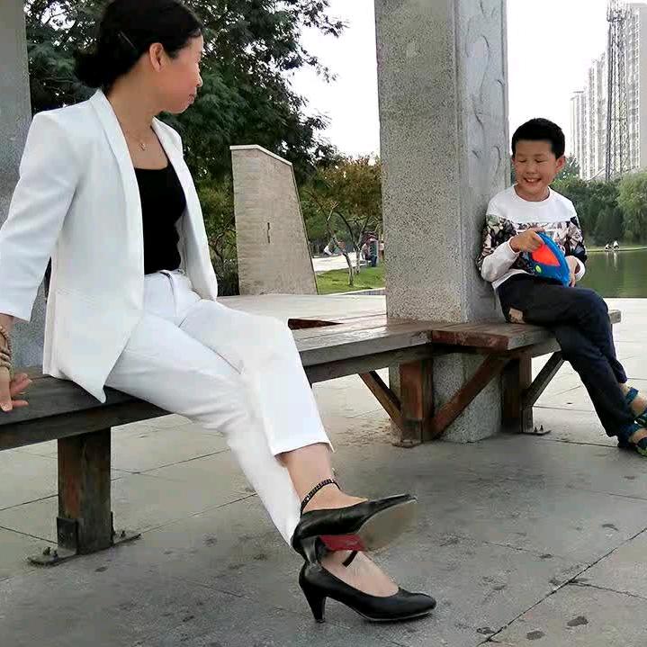 四月姐